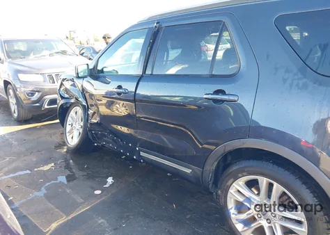 2017 Ford Explorer Xlt z USA, uszkodzony, nr VIN 1FM5K8D80HGC17089